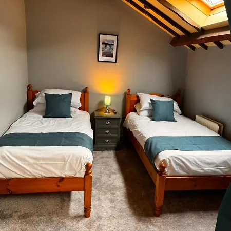 Station 4* Kendal